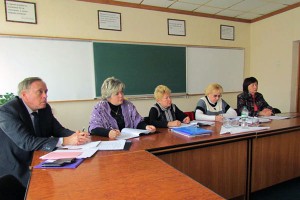 Президія обкому Профспілки аналізує роботу, підбиває підсумки, планує діяльність