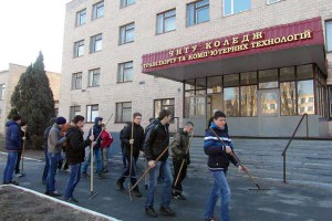 Чернігівські студенти демонструють екологічну культуру