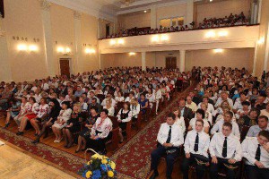 Традиційна серпнева конференція напередодні нового навчального року зібрала освітян Чернігівщини