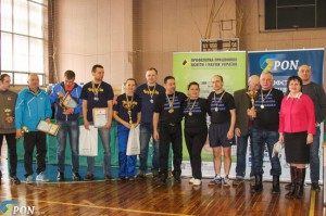 Чернігівські освітяни — серед кращих в Україні з настільного тенісу